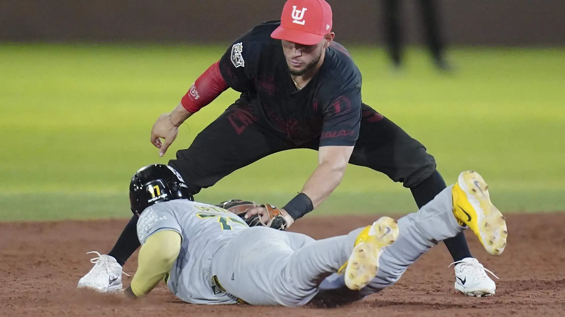 Pericos vs Leones